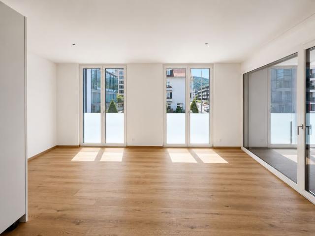 Apartment mieten in Einigen, Zürich