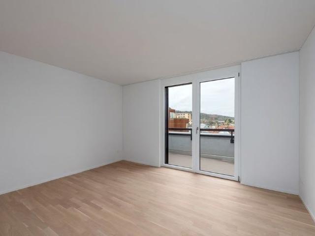 Apartment mieten in Einigen, Zürich