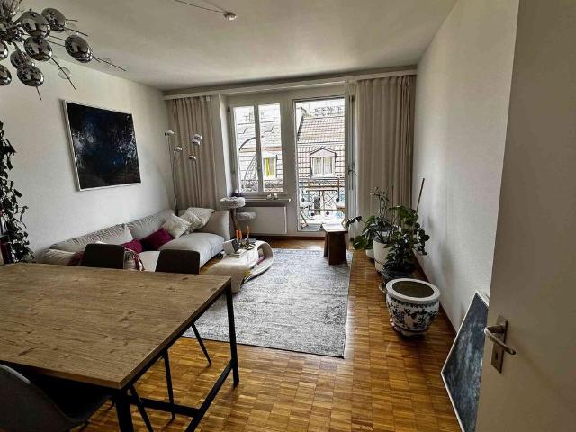 Apartment mieten in Einigen, Zürich