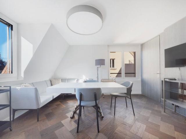 Apartment mieten in Einigen, Zürich