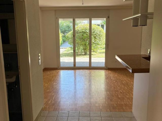 Apartment mieten in Einigen, Zürich