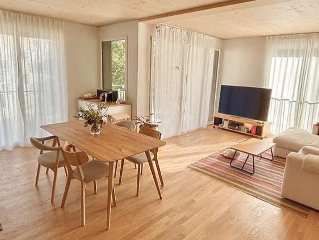 Apartment mieten in Einigen, Zürich