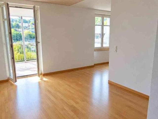 Apartment mieten in Flurlingen, Bezirk Andelfingen