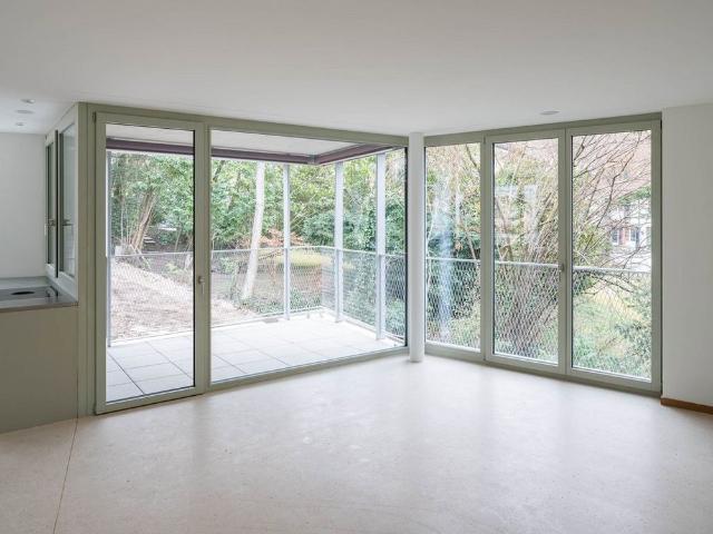 Apartment mieten in Einigen, Zürich
