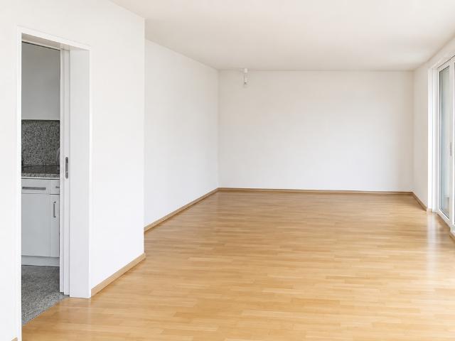 Apartment mieten in Einigen, Zürich