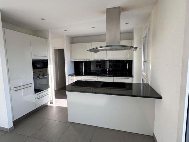 Apartment mieten in Saint-Sulpice (VD), Waadt