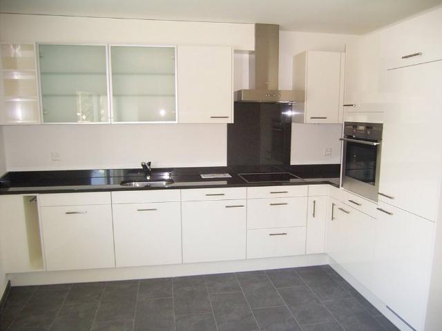 Apartment mieten in Erlenbach (ZH), Zürich