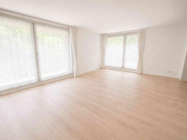 Apartment mieten in Einigen, Zürich