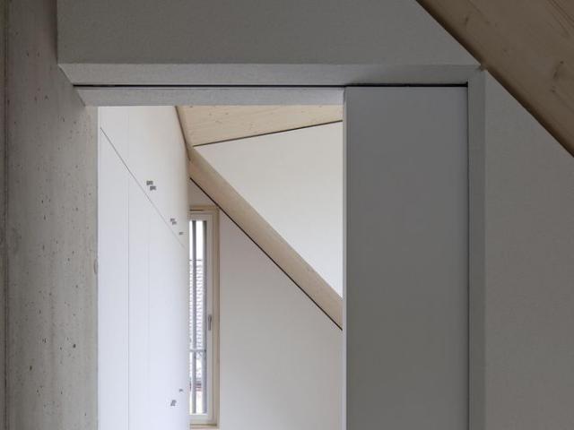 Apartment mieten in Einigen, Zürich