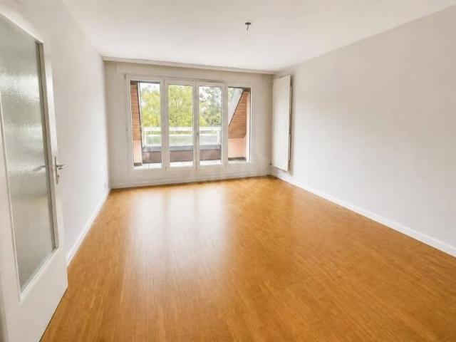 Apartment mieten in Gland, District de Nyon