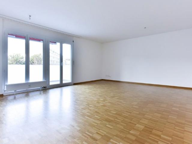 Apartment mieten in Einigen, Zürich