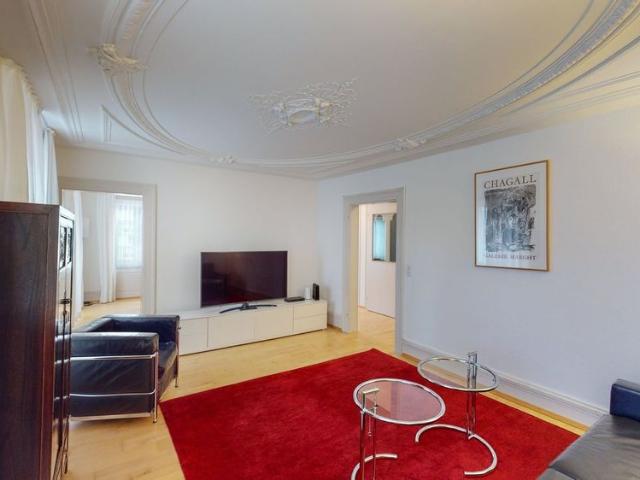 Apartment mieten in Einigen, Zürich