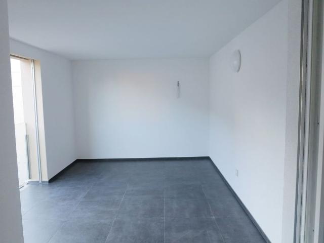 Apartment mieten in Feuerthalen, Zürich