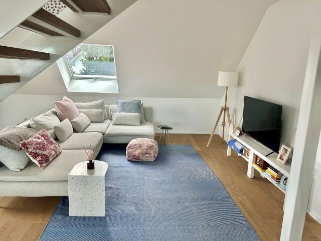 Haus mieten in Einigen, Zürich