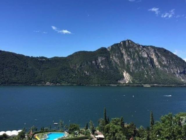 Attikawohnung kaufen in Aldesago, Tessin