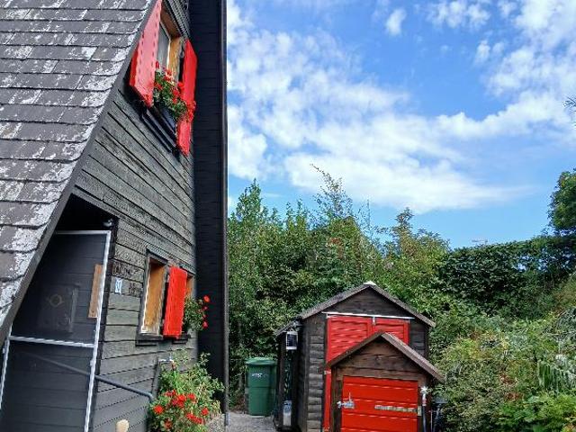 Einfamilienhaus mieten in Sattel, Schwyz