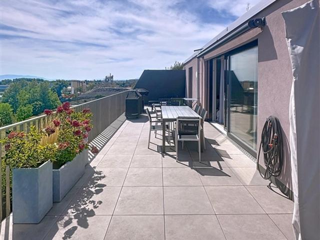 Wohnung kaufen in Grens, Waadt