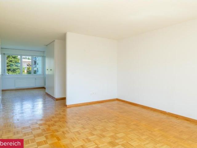 Wohnung kaufen in Feldbach, Hombrechtikon