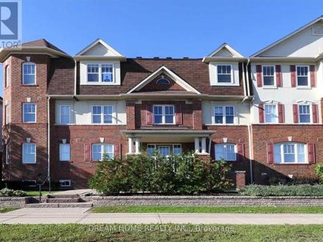 Townhouse for rent in Mississauga, Ontario