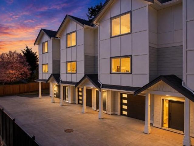 House for sale in Saanich, British Columbia
