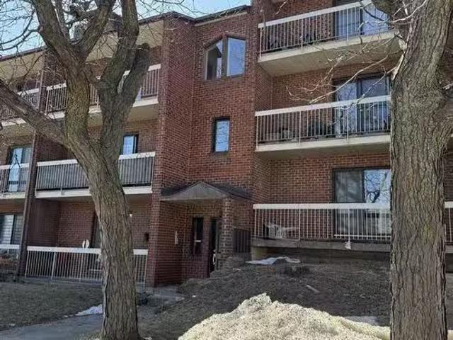 Condo for sale in Chomedey, Quebec