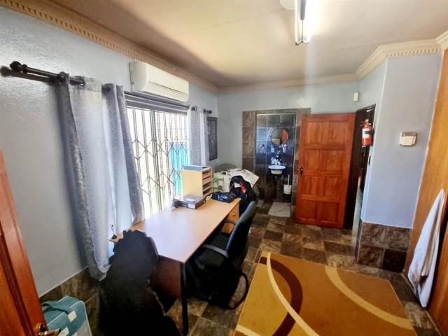 Farm for sale in Hartbeespoort Dam Nature Reserve, North West