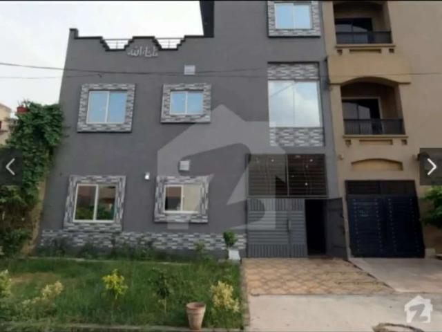 House for sale in لاہور, لاہور ڈویژن