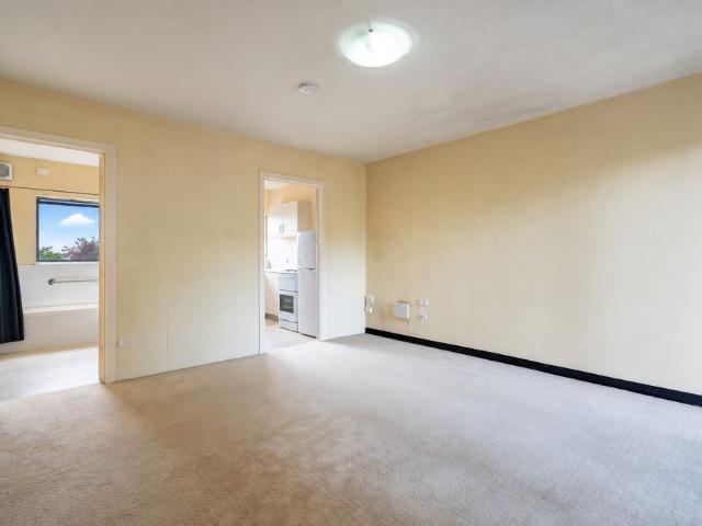Apartment for rent in Mount Stuart, Hobart