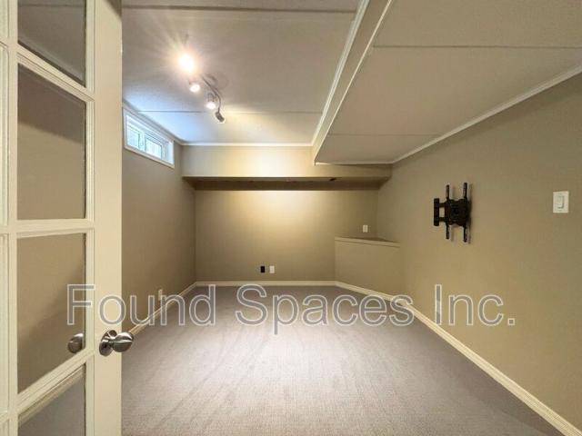 House for rent in Burlington