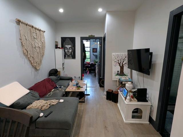 Room for rent in Arverne, New York