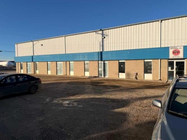 Commercial for rent in Crossfield, Alberta