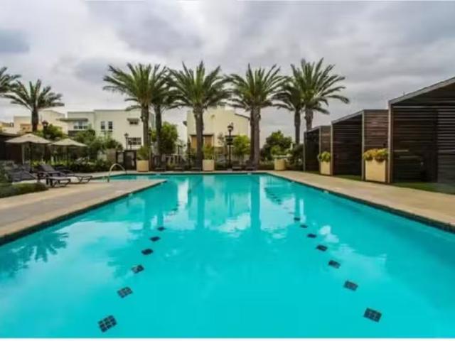 Condo for rent in Huntington Beach