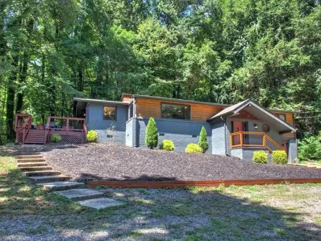 House for rent in Asheville