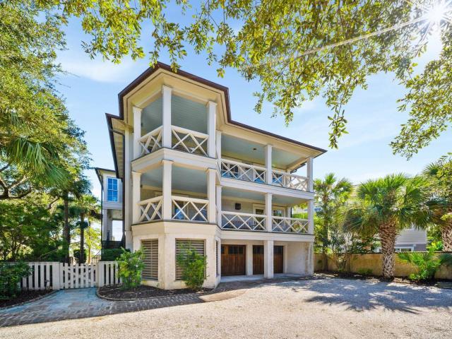 House for sale in Isle Of Palms, South Carolina