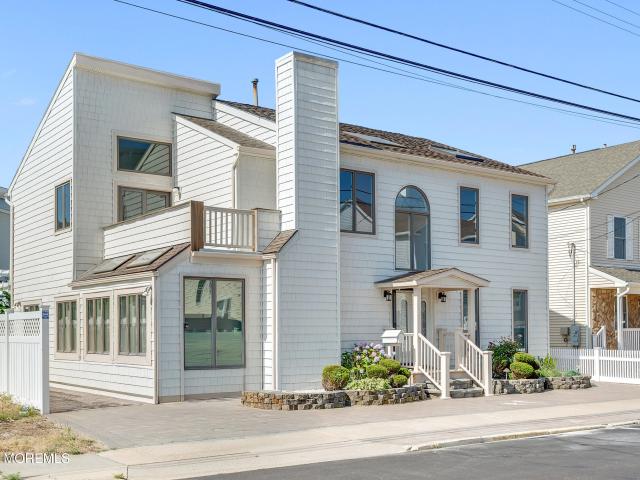 House for sale in Normandy Beach, New Jersey