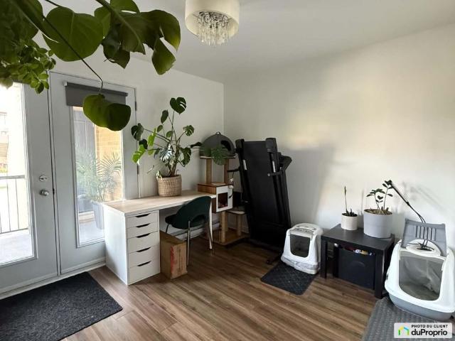 Apartment for rent in Secteur L, Brossard