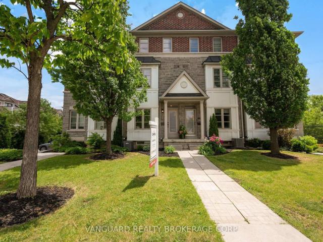 Townhouse for sale in Woburn, Ontario