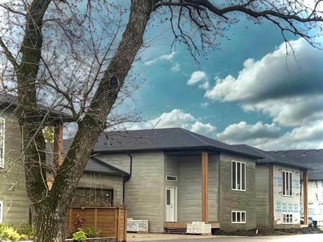 House for sale in Niverville, Manitoba