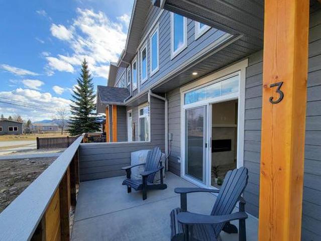 House for sale in Salmon Arm, British Columbia