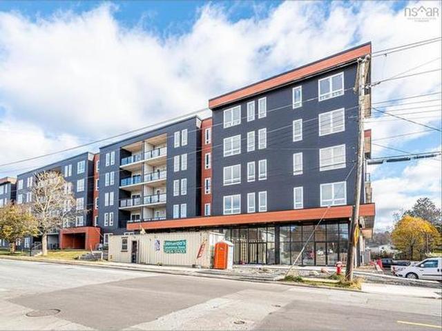 Commercial for rent in Tam O'Shanter Ridge, Dartmouth