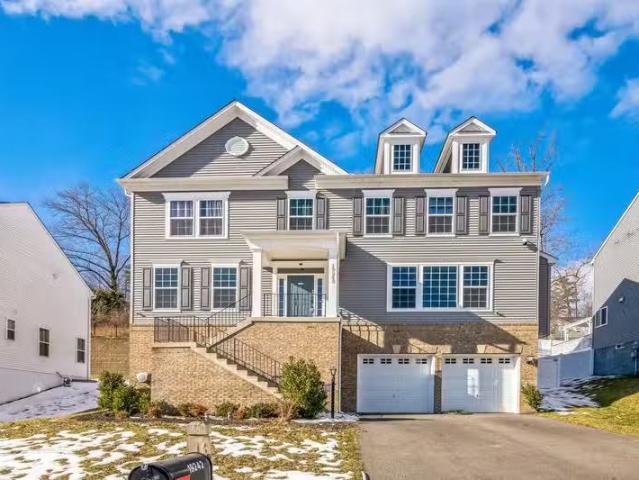 House for rent in Woodbridge