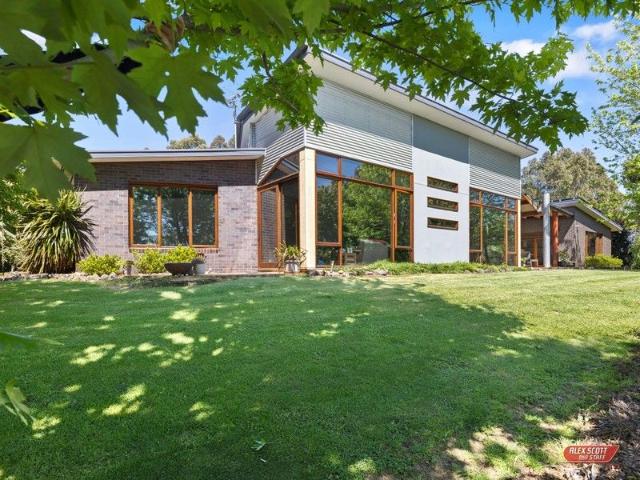 House for sale in Ruby, Victoria