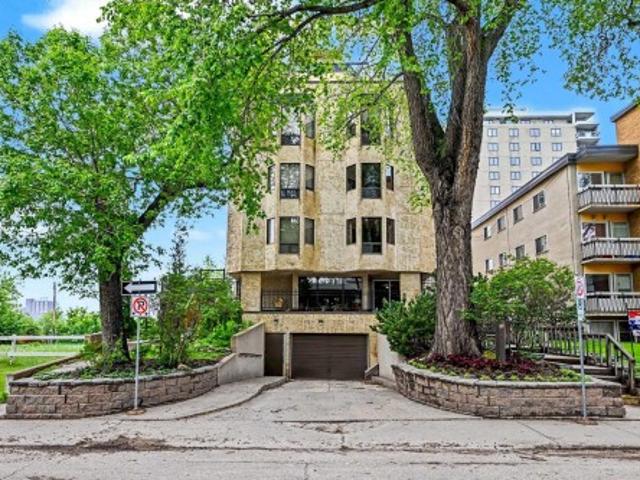 Condo for sale in Government Centre, Edmonton
