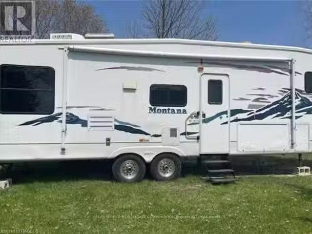 House for rent in Ontario