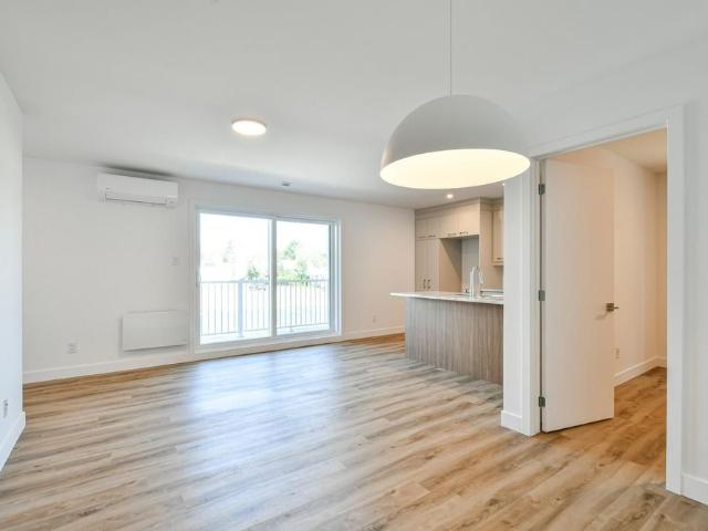 Apartment for rent in D'autray, Quebec