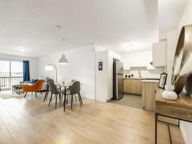 Apartment for rent in St-Vincent-de-Paul, Laval (région administrative)
