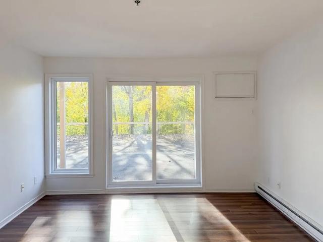 Apartment for rent in Le Vieux-Longueuil, Longueuil
