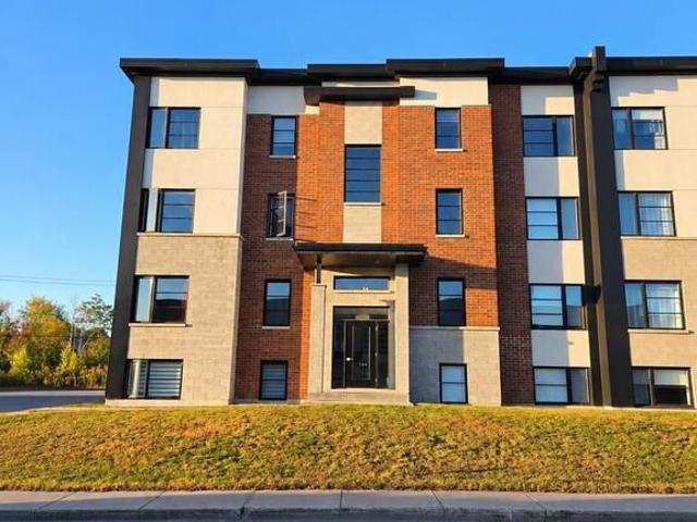 Apartment for rent in Saint-Jérôme, Laurentides