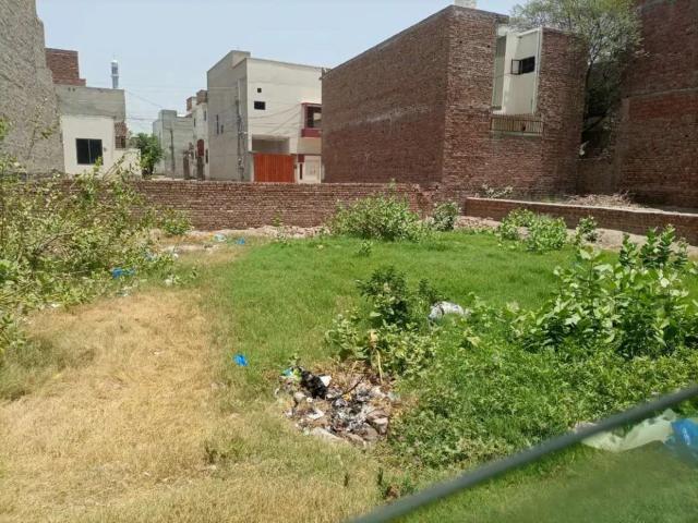Land for sale in Multan, Islamabad Capital Territory