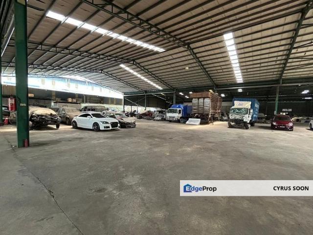 Warehouse for sale in Selayang, Selangor
